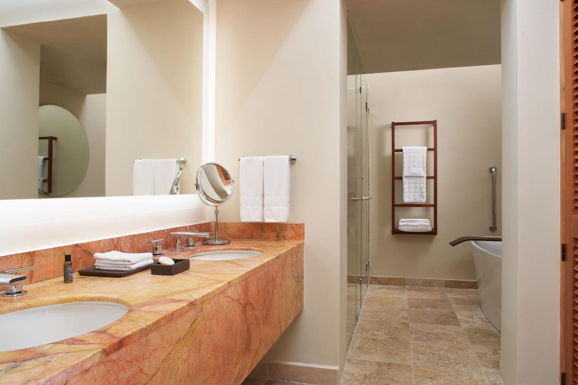 The Westin & Spa, 5* Puerto Vallarta